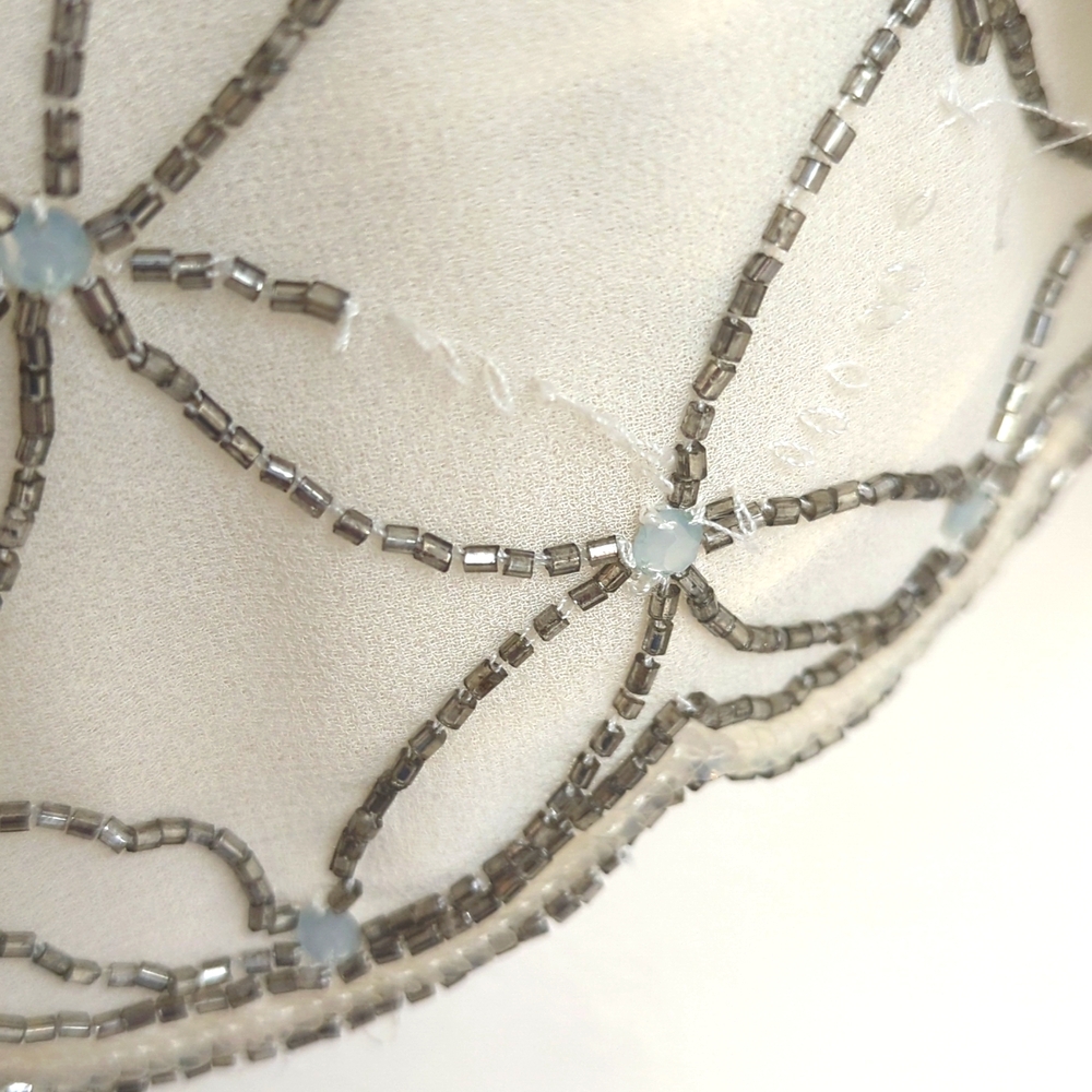 Cute BHLDN Beaded Shell - Picture 5 of 8